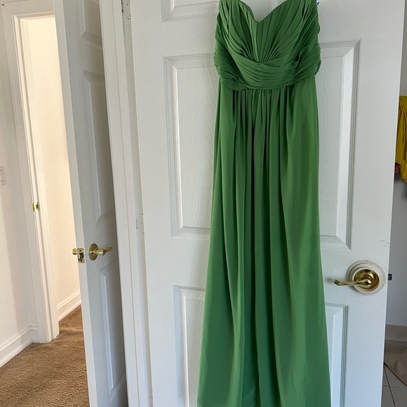 DAVID BRIDAL BRIDESMAID DRESS SIZE 10 - Picture 2 of 5